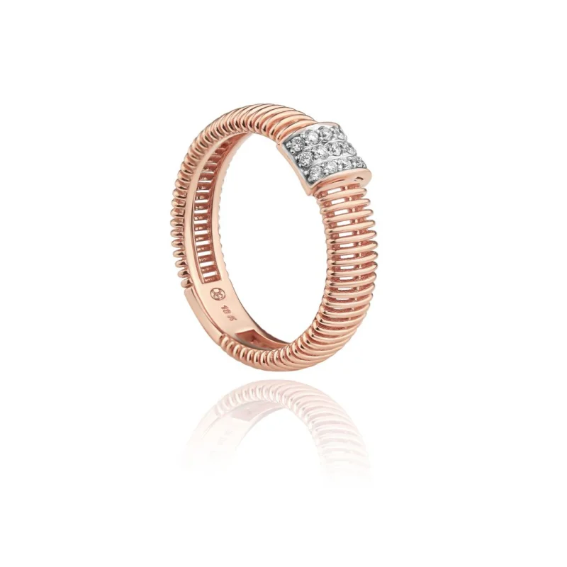 Bague Excellence Or rose 750/1000 & Diamants Bague Excellence Or rose 750/1000 & Diamants
