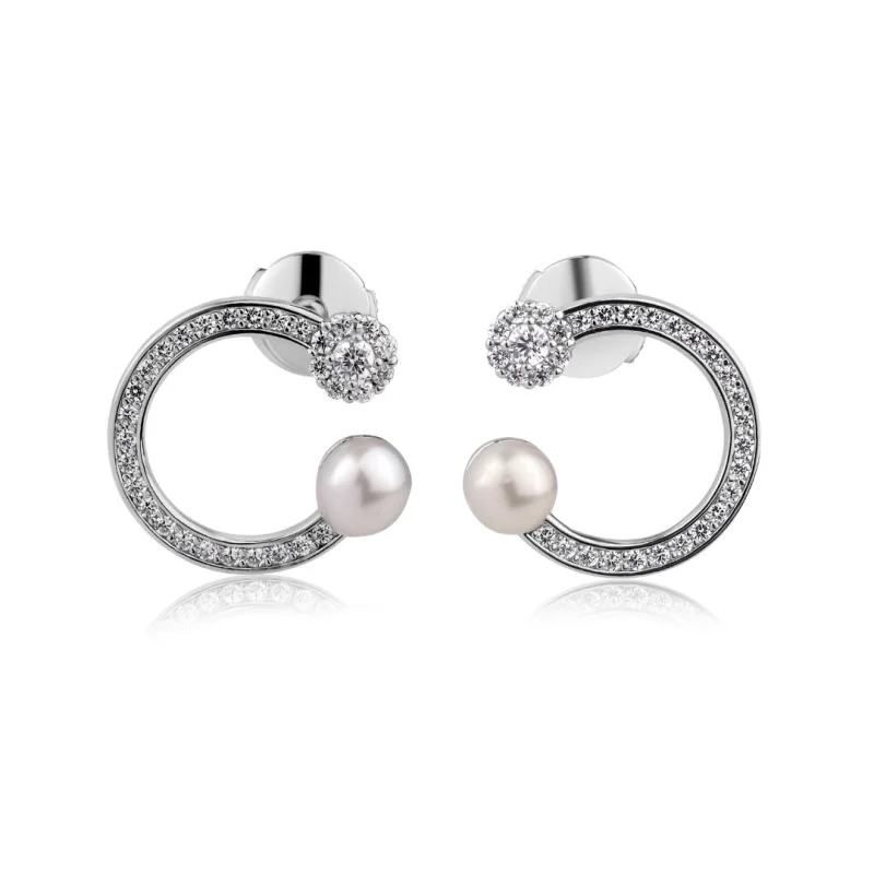 Boucles ornées de perles Boucles ornées de perles